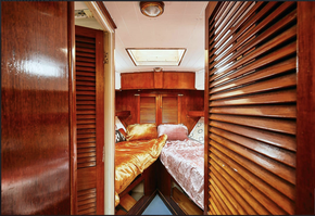 separate double berth