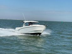 2023 Beneteau Antares 8