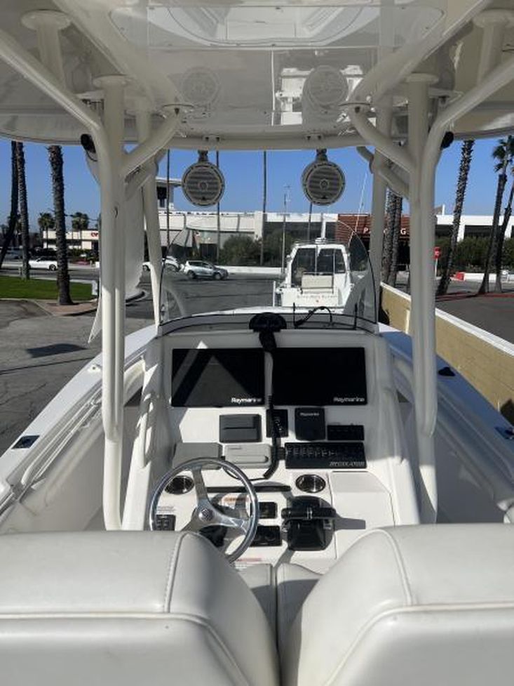 2017 Regulator 25