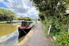 40ft Narrowboat with Residential Mooring, London