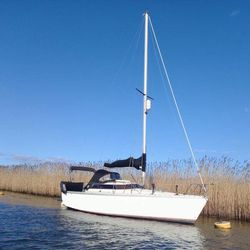 Jeanneau fantasia sailboat 1985