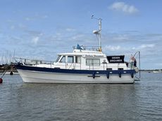 1998 Hardy Commodore 36 Motor Cruiser