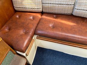 Seamaster 815 Fin Keel - Saloon