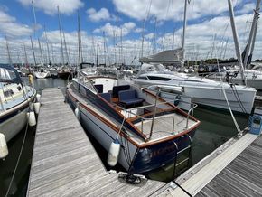 Fairey Huntsman 28