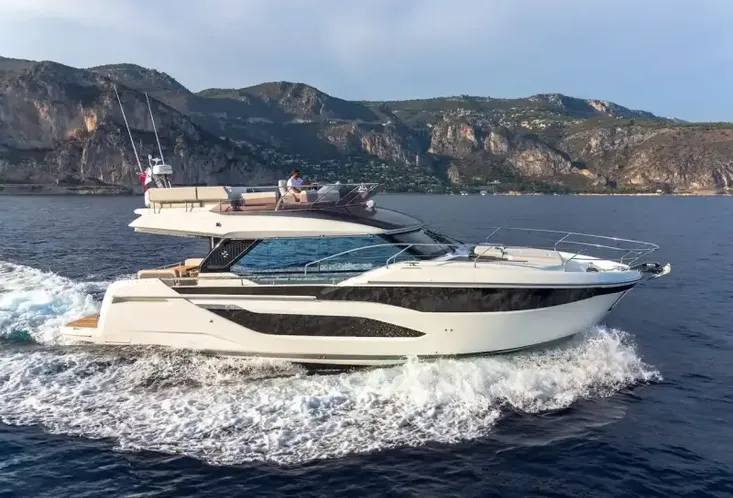 2025 Prestige F4.9