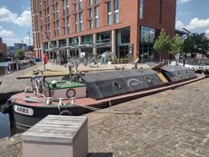 Widebeam Liveaboard - Leeds Liverpool Short Boat style 83% scale