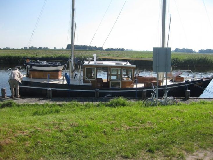 1973 Kompier Motorsailer 13.70