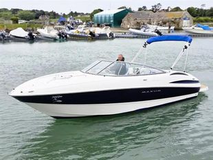 2006 Maxum 2400 SC3