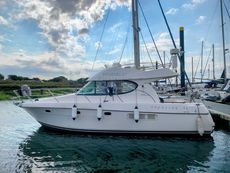 2003 Jeanneau Prestige 32 Flybridge