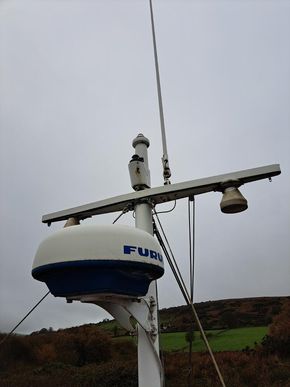 Radar and VHF aerial
