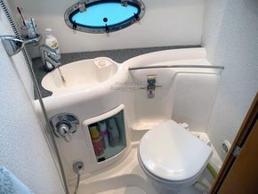 Fairline Targa 30 Service history - Heads