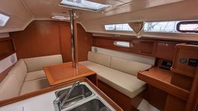 Saloon