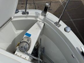 Jeanneau Merry Fisher 695 HB - Anchor Locker