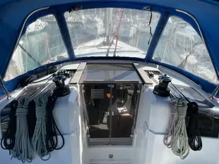 2019 Jeanneau Sun Odyssey 389