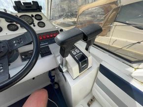 1989 Fairline Carrera 11