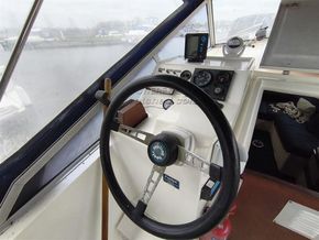 Fairline Holiday  - Helm
