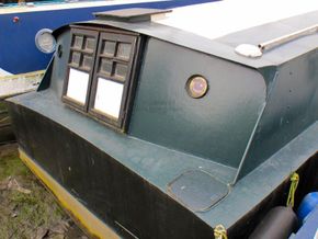 Houseboat 40ft with London mooring  - Stern
