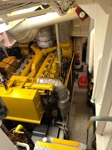 WELL MAINTAINED SINGLE SCREW TUG FOR SALE
