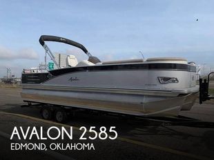 2019 Avalon Catalina 2585 VRB