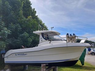 2006 Quicksilver 630 Pilothouse