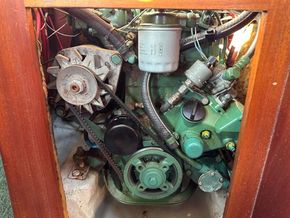 Hallberg Rassy 31 Monsun - Engine