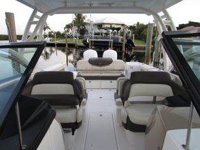 Robalo R317  - Looking Aft