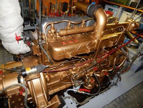 Dutch Barge 18m Converted Bunker Boat - Engine