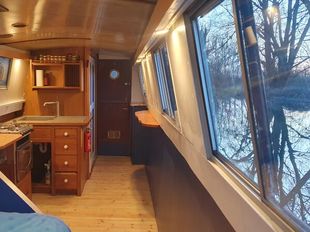 30 ft Colecraft mini cruiser stern