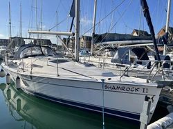 2005 Hunter Legend 33