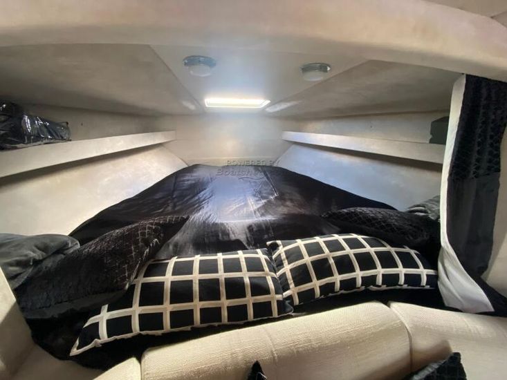 1992 Sunseeker Thunderhawk 43