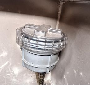 Water filter for generator