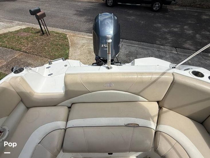 2016 NauticStar 223 DC Sport Deck
