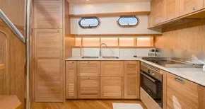 Optional lower position for galley